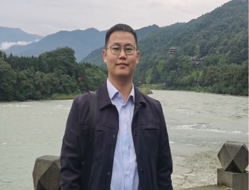 趙鵬達(dá)：90后博士返鄉(xiāng)讓“渣山”變青山