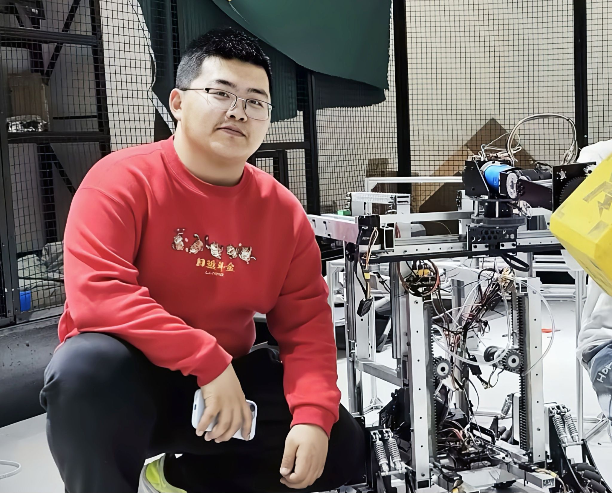 王子豪：多年追逐 一場(chǎng)機(jī)甲夢(mèng)